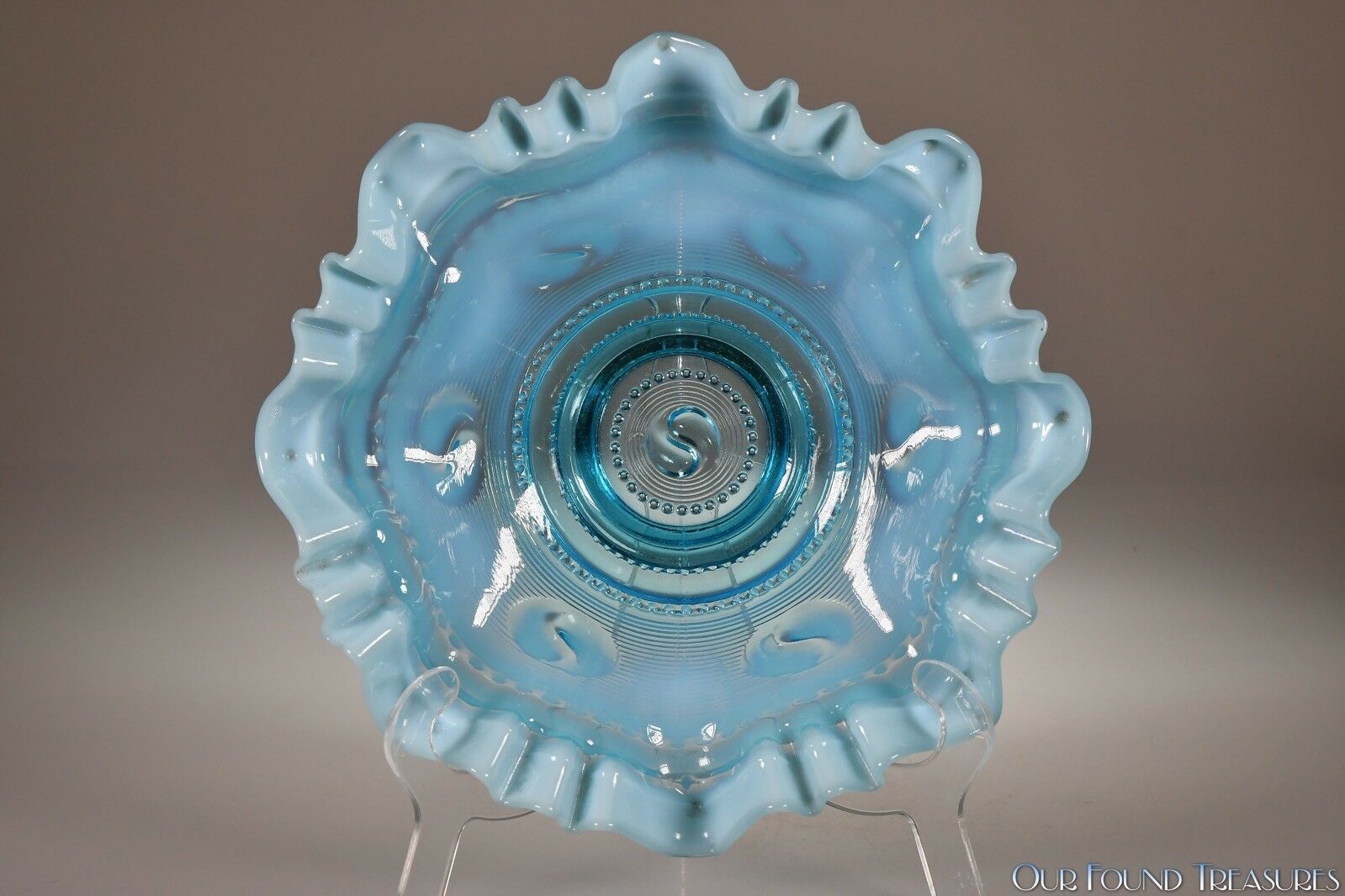C. 1904 Astro By Jefferson Glass Blue Opalescent Footed Pce Ruffled Bowl