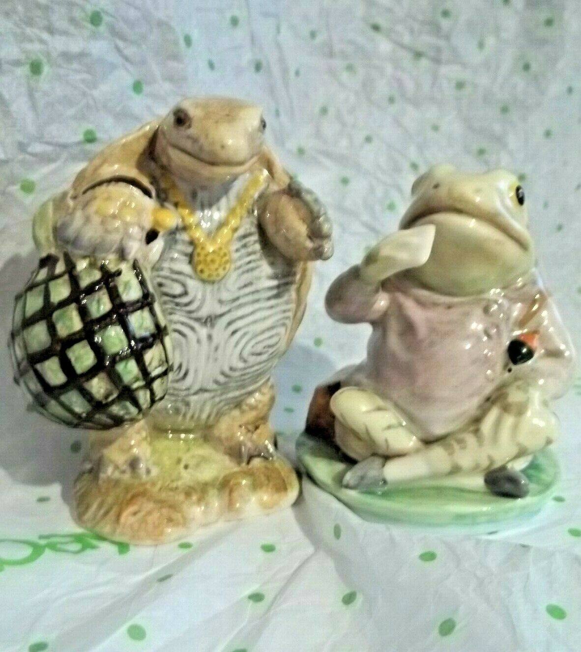 2 Beatrix Potter Figurine Jeremy Fisher Frog Fly Sandwich & Mr. Alderman Ptolemy