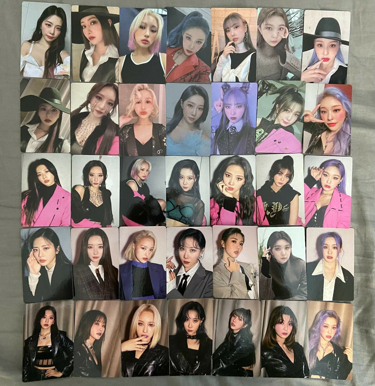 Dreamcatcher Official Photocard Dystopia: Road To Utopia
