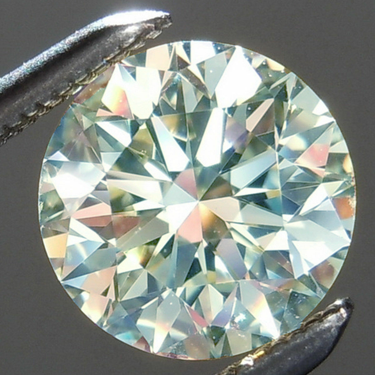 2.60 Ct 9 Mm Fancy Ice White Color Round Loose Moissanite For Rings/earrings