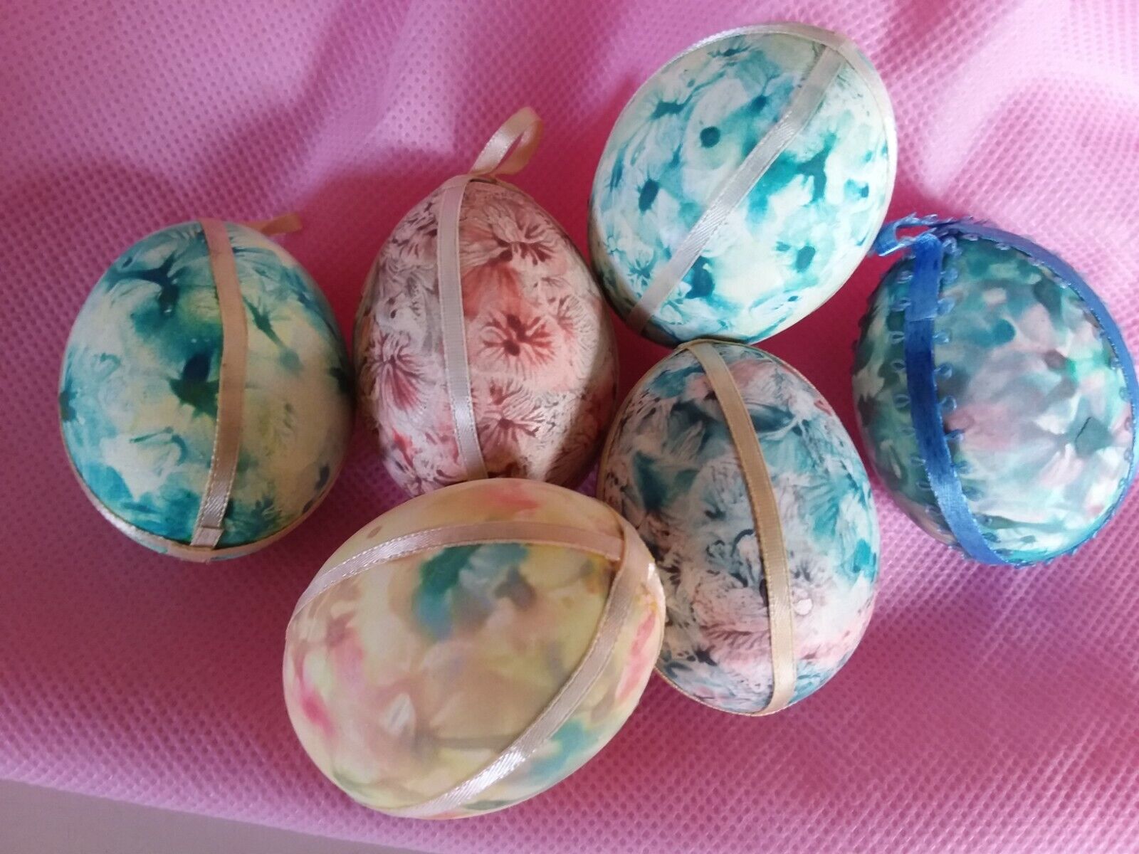 Easter Tie Dyed Blown Out Real Chicken Eggs Pastels Half A Dozen With Ribbons